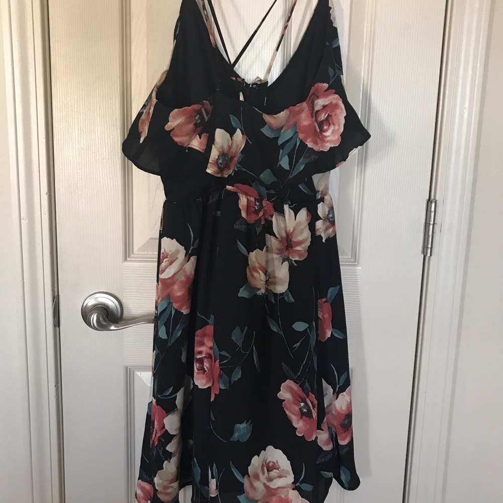 Xhilaration strappy floral dress